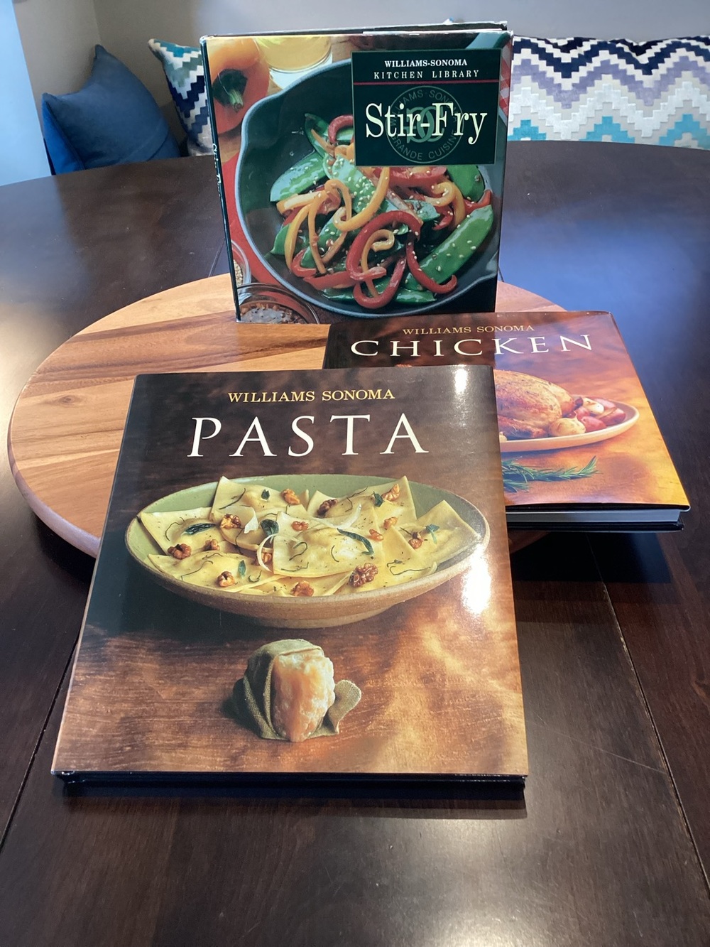 Williams Sonoma Cookbooks (3) Pasta, Chicken & Stir Fry
